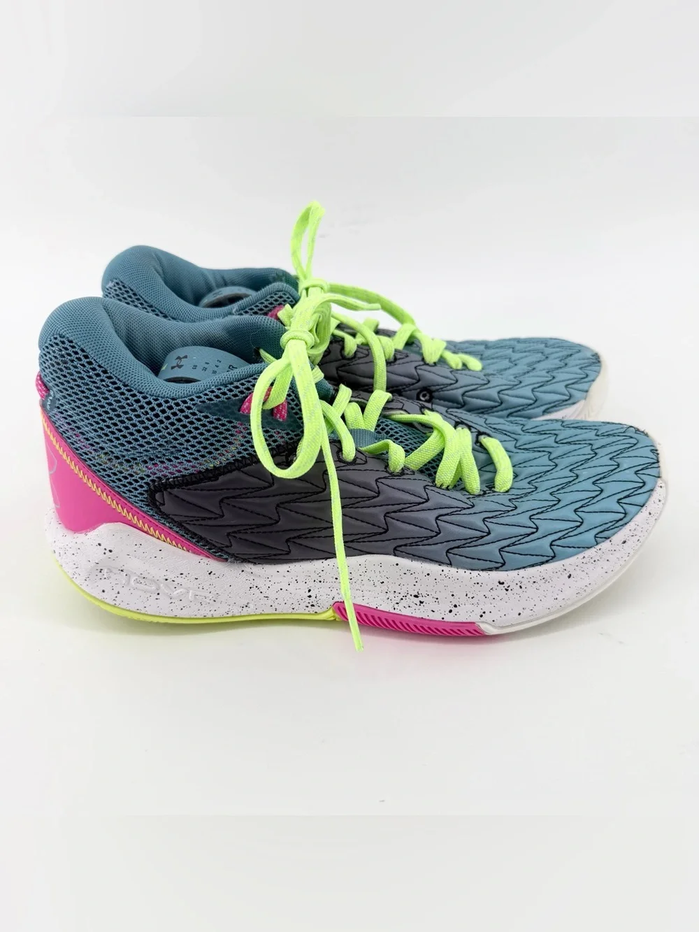 Under Armour HOVR Havoc 5 Clone Women’s Size 9 Basketball Shoes Men’s 7.5 Aqua